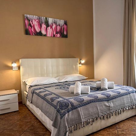 Crown Guest House Pisa Luaran gambar