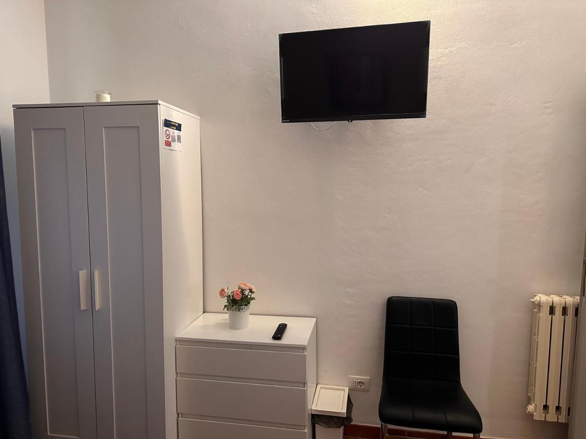 Crown Guest House Pisa Luaran gambar