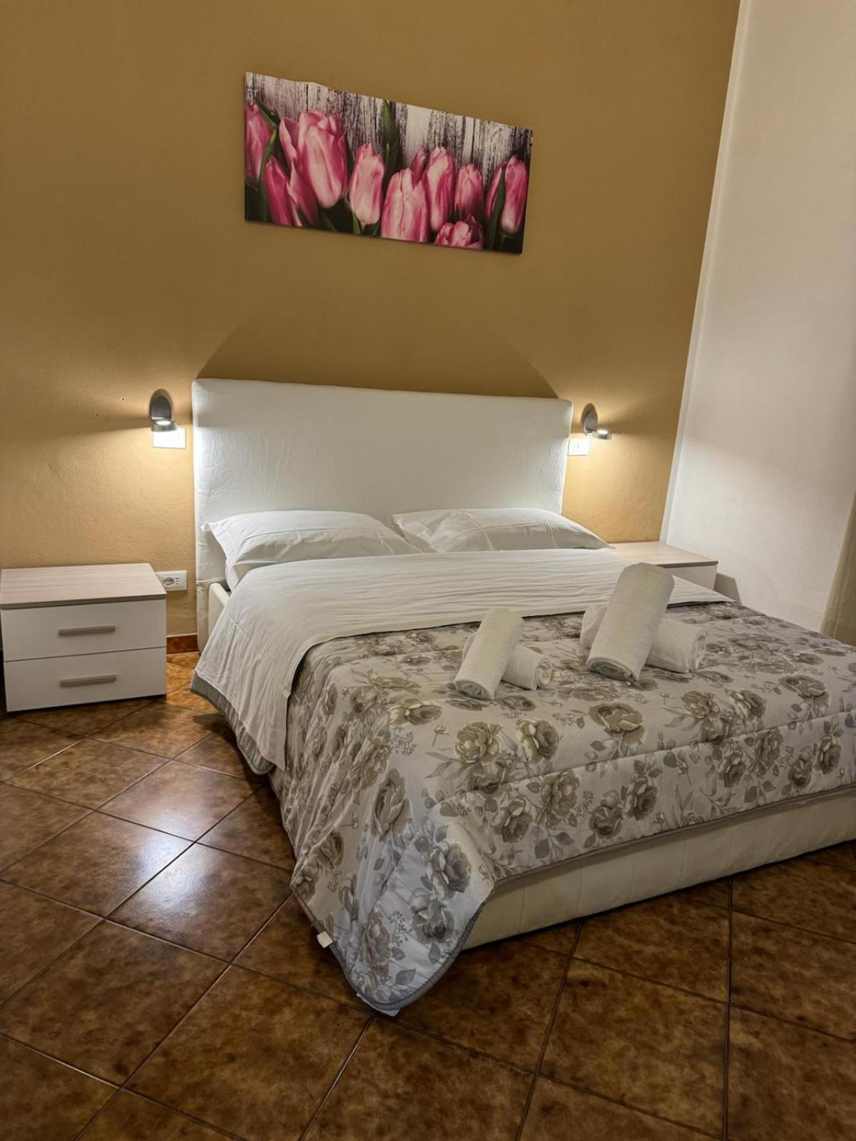 Crown Guest House Pisa Luaran gambar