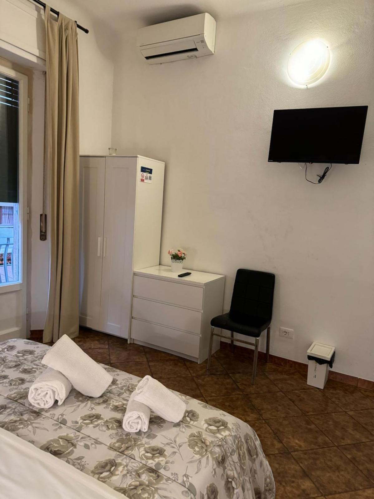 Crown Guest House Pisa Luaran gambar