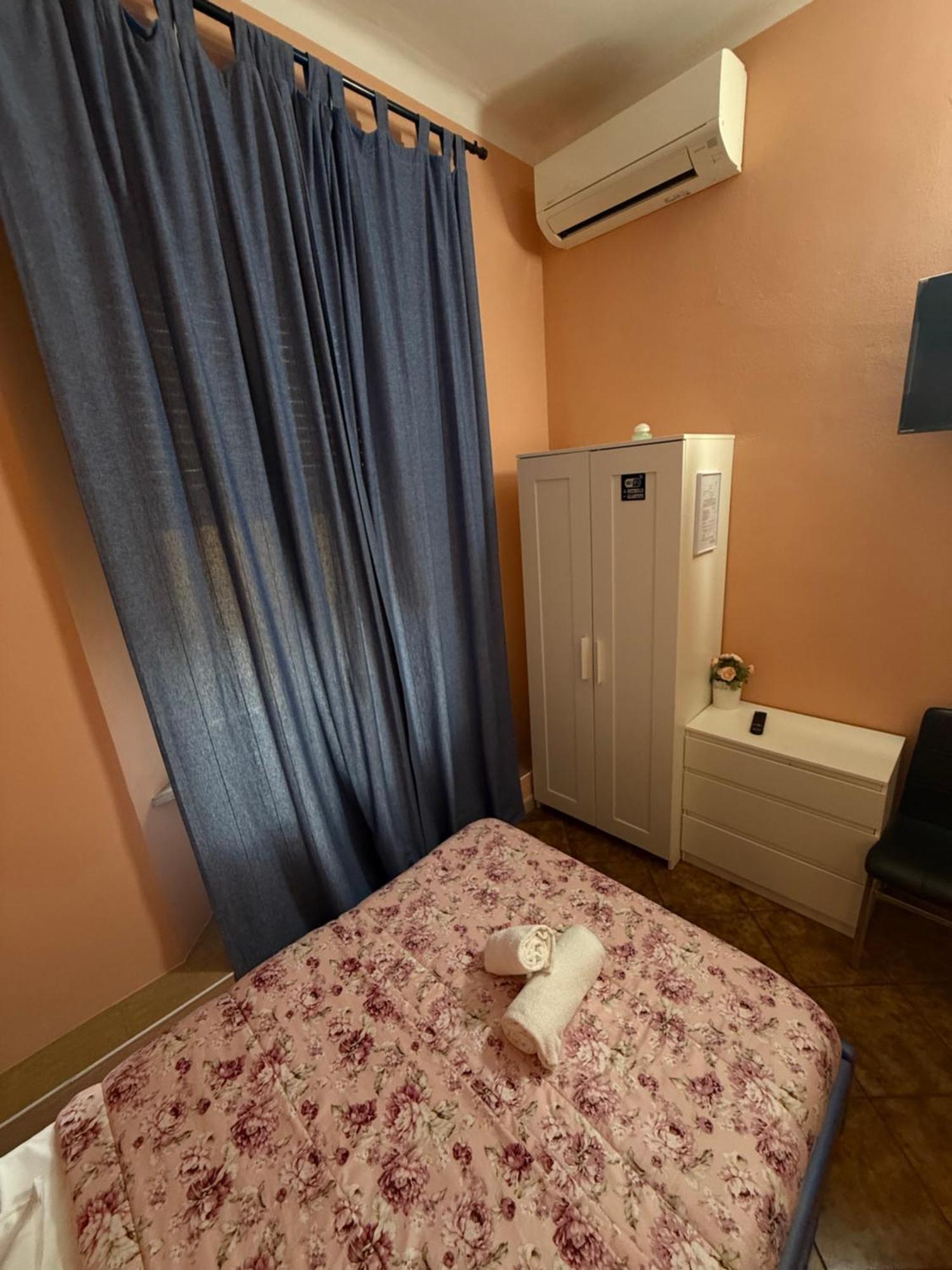 Crown Guest House Pisa Luaran gambar